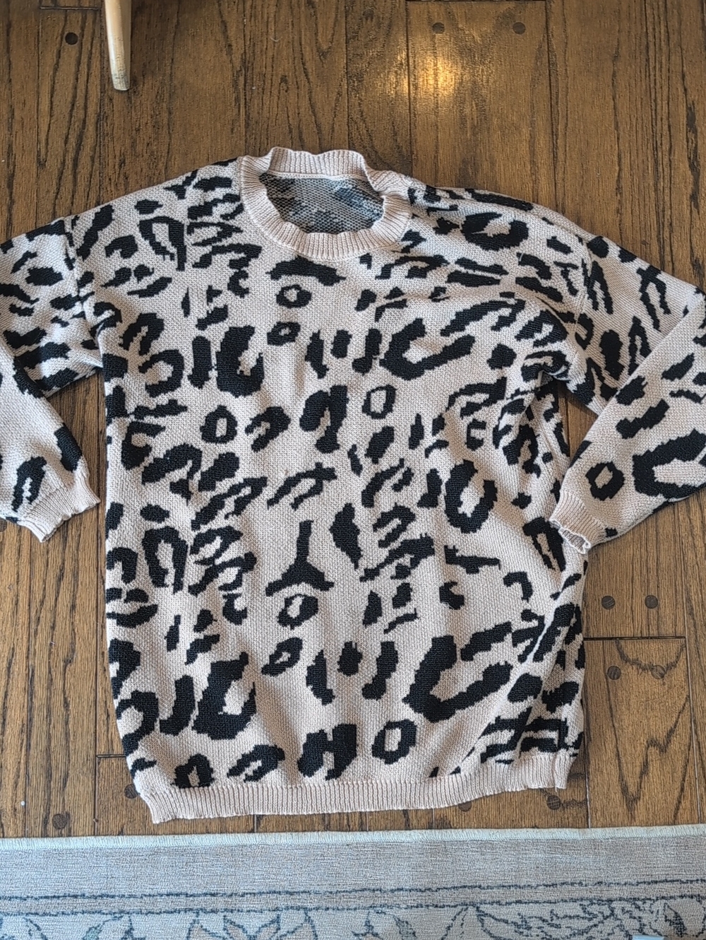 Oversized Leopard Print Crewneck Sweater in Beige and Black